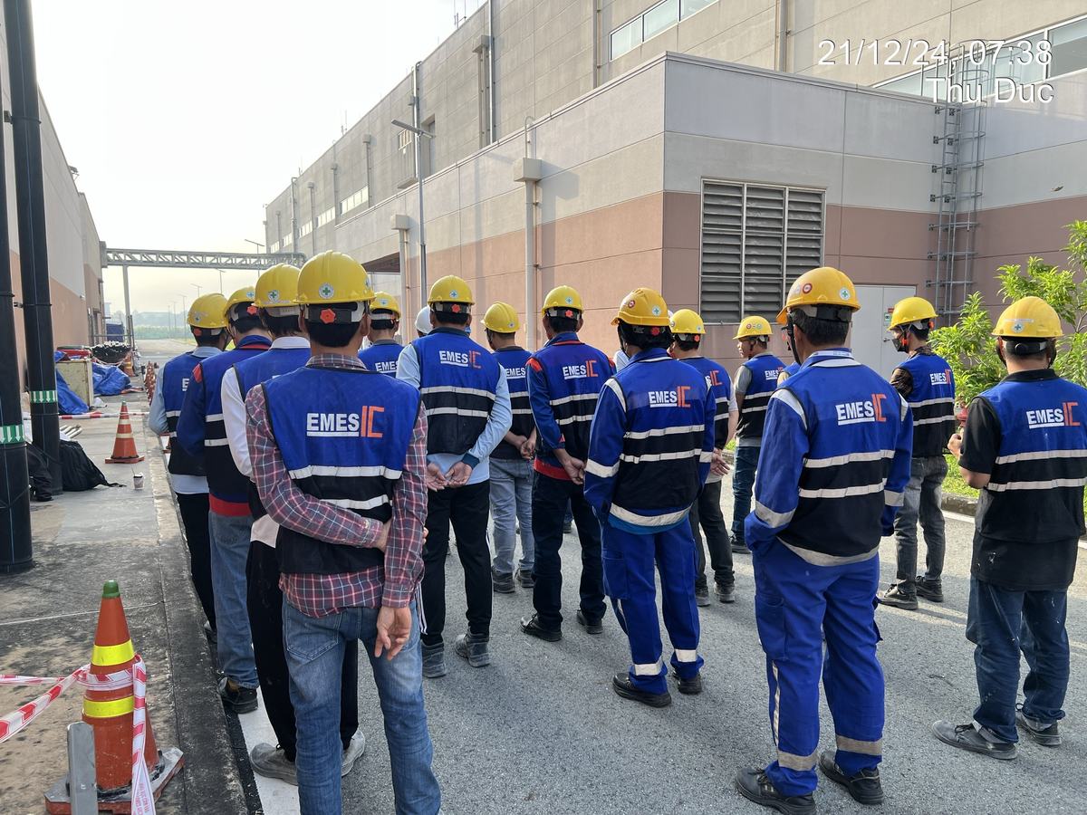 Huấn luyện an toàn tại công trường